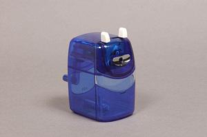 クリーニングしたものを保管するサービス