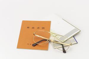 プロのカメラマンに撮影してもらう方法